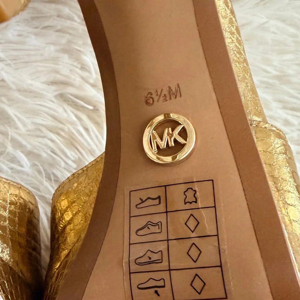 MICHAEL Michael Kors Tiegan Metallic Embossed Dress Sandals In Gold Size 6.5